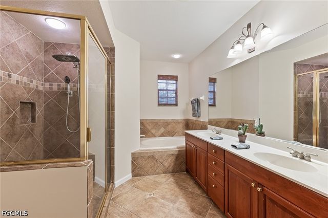 16107 Mount Abbey WAY 202, Fort Myers, FL 33908