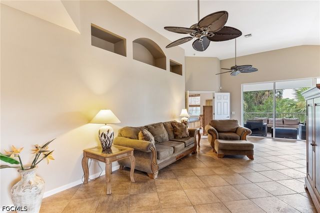 16107 Mount Abbey WAY 202, Fort Myers, FL 33908