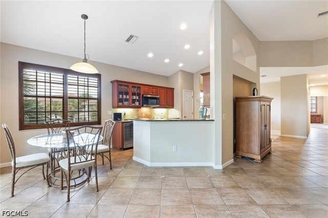 16107 Mount Abbey WAY 202, Fort Myers, FL 33908