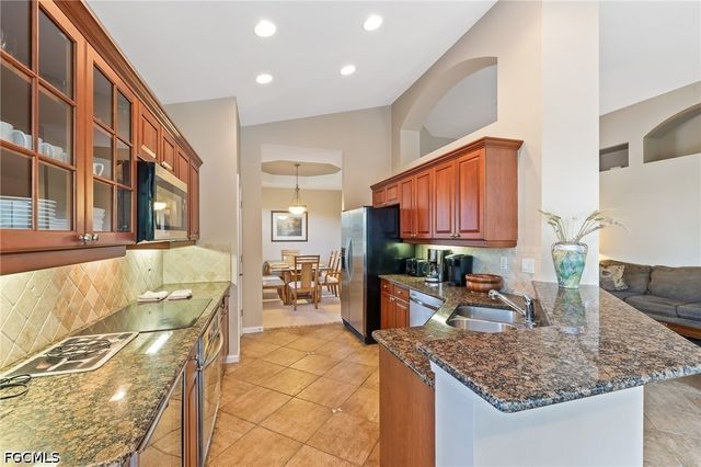 16107 Mount Abbey WAY 202, Fort Myers, FL 33908