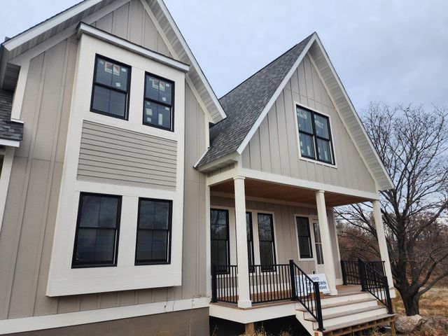 6456 Yosemite Lane, Excelsior, MN 55331