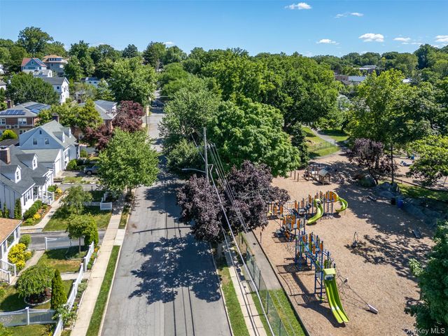 443 Third Avenue, Pelham, NY 10803