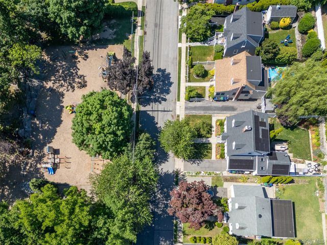 443 Third Avenue, Pelham, NY 10803