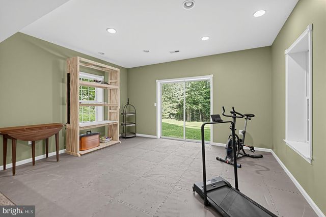 18640 OUTPOST RD, Keedysville, MD 21756