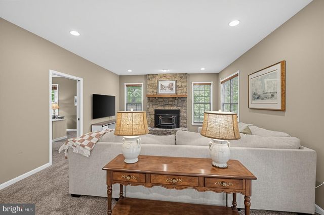 18640 OUTPOST RD, Keedysville, MD 21756