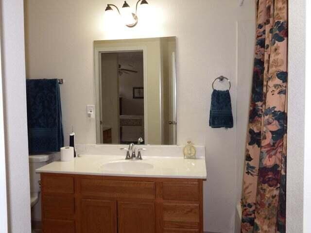 2401 Chelwood Park Boulevard NE B-1, Albuquerque, NM 87112