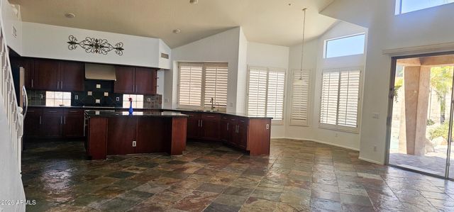 9720 E Davenport Drive, Scottsdale, AZ 85260