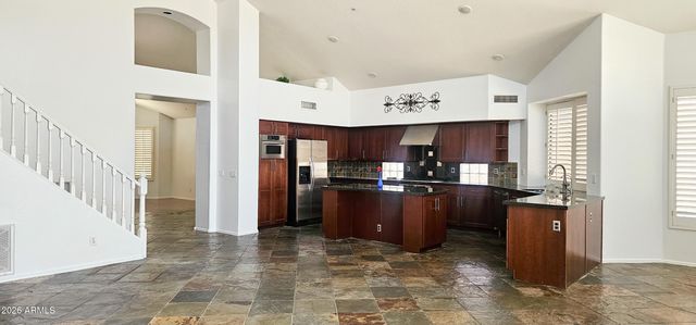9720 E Davenport Drive, Scottsdale, AZ 85260
