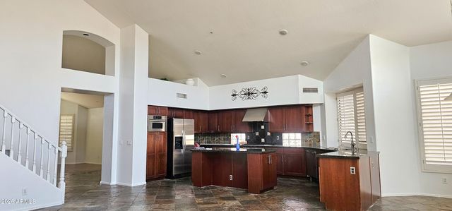 9720 E Davenport Drive, Scottsdale, AZ 85260