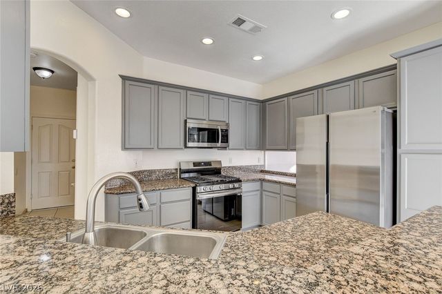 10261 Bentley Oaks Avenue, Las Vegas, NV 89135