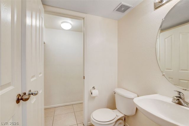 10261 Bentley Oaks Avenue, Las Vegas, NV 89135