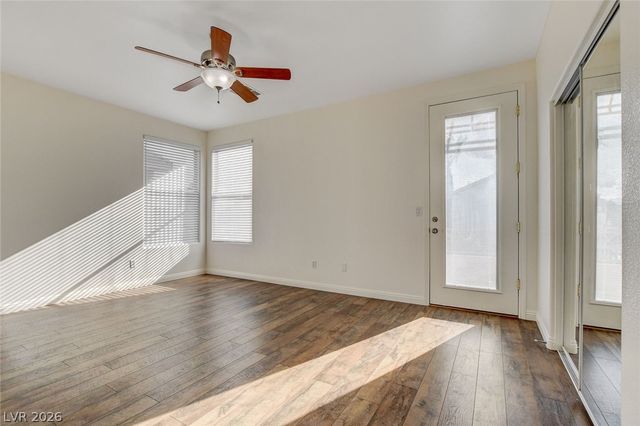 10261 Bentley Oaks Avenue, Las Vegas, NV 89135