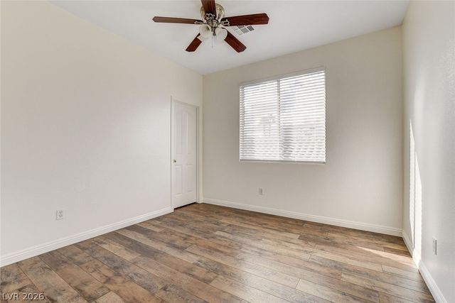 10261 Bentley Oaks Avenue, Las Vegas, NV 89135