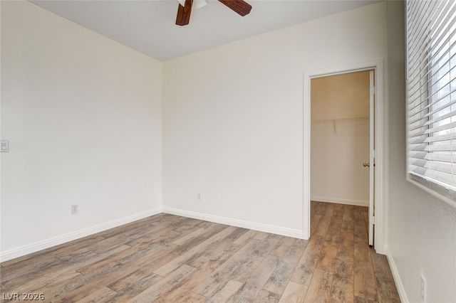 10261 Bentley Oaks Avenue, Las Vegas, NV 89135