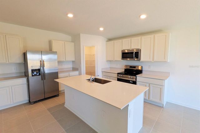 3064 TOTEM ROAD, Eagle Lake, FL 33839