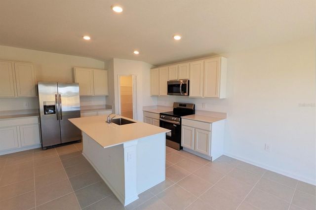 3064 TOTEM ROAD, Eagle Lake, FL 33839