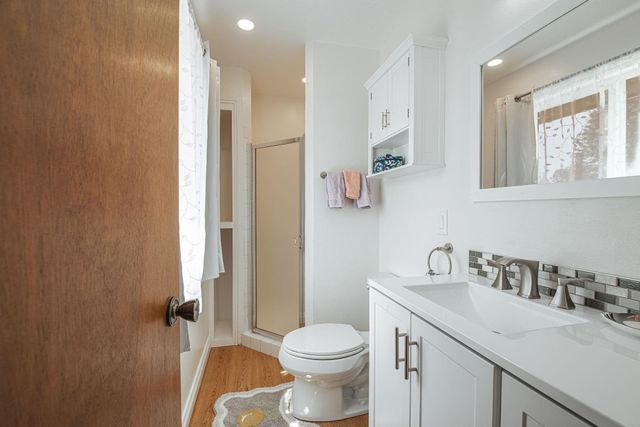 9924 N Woodridge Dr, Spokane, WA 99208