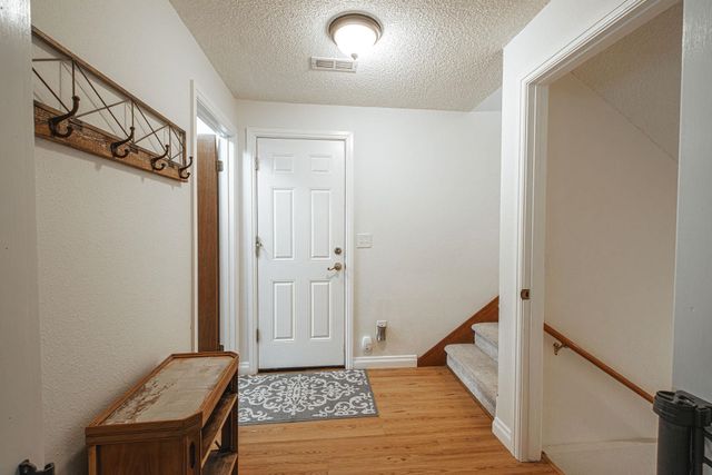 9924 N Woodridge Dr, Spokane, WA 99208