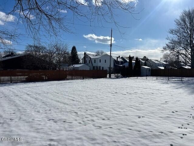 39 Clayton Place, Albany, NY 12209