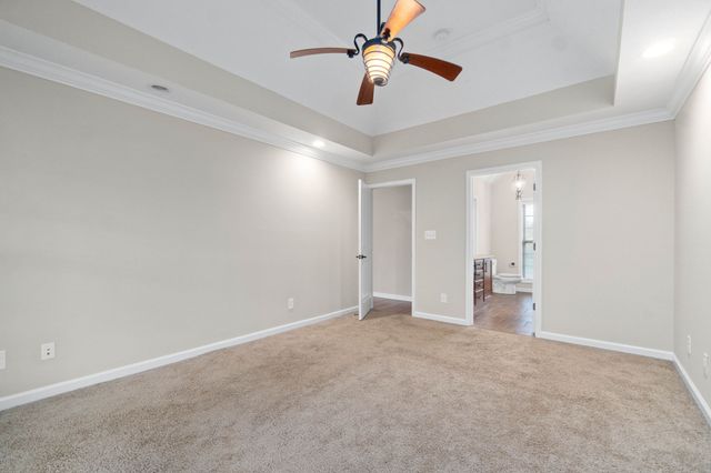 2485 Senseney Dr, Clarksville, TN 37042
