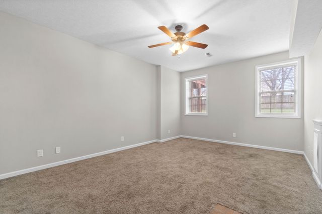 2485 Senseney Dr, Clarksville, TN 37042