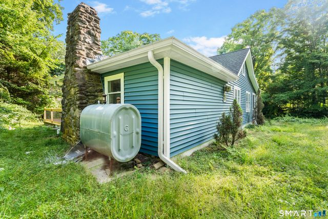 48 Washburn Avenue, Coventry, CT 06238
