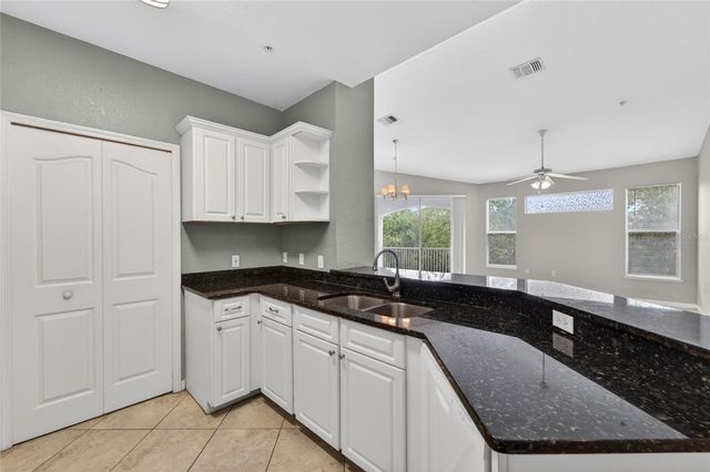 5611 LEGACY CRESCENT PLACE 304, Riverview, FL 33578