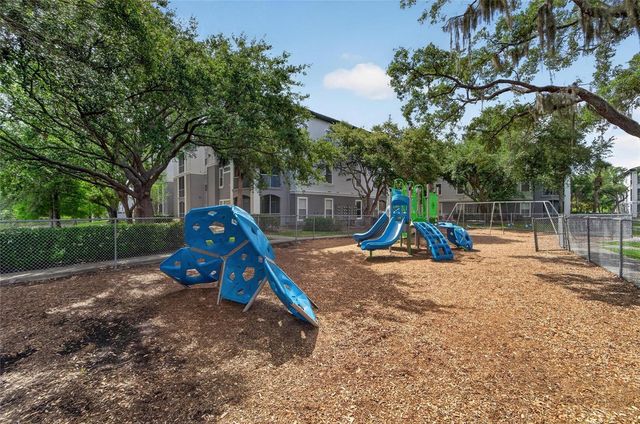 5611 LEGACY CRESCENT PLACE 304, Riverview, FL 33578