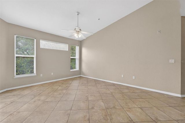 5611 LEGACY CRESCENT PLACE 304, Riverview, FL 33578