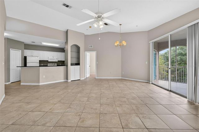 5611 LEGACY CRESCENT PLACE 304, Riverview, FL 33578