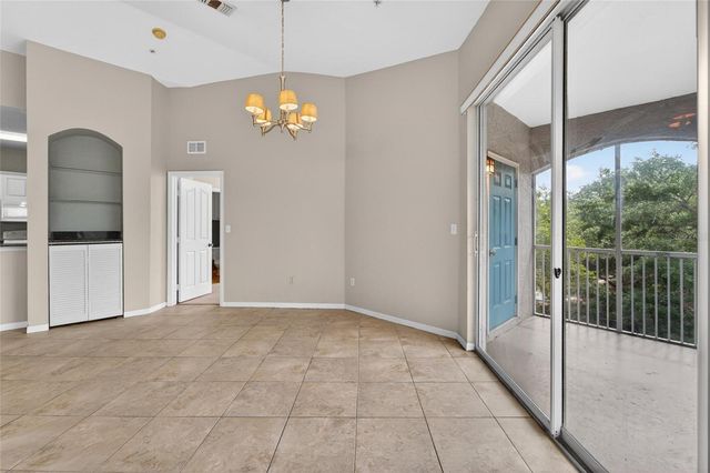 5611 LEGACY CRESCENT PLACE 304, Riverview, FL 33578
