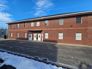 979 Farmington Avenue 1F, Berlin, CT 06037