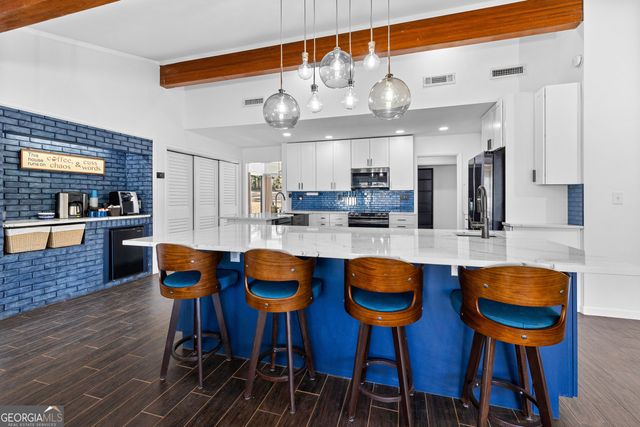 23 Magnolia Drive, Newnan, GA 30263