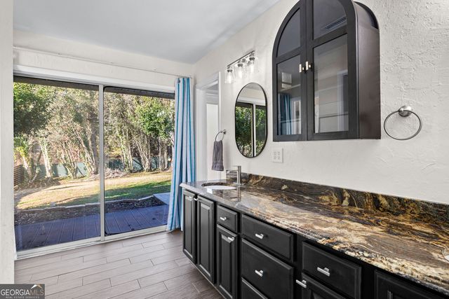 23 Magnolia Drive, Newnan, GA 30263