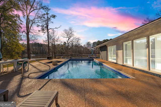 23 Magnolia Drive, Newnan, GA 30263