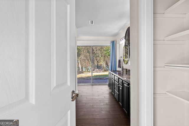 23 Magnolia Drive, Newnan, GA 30263