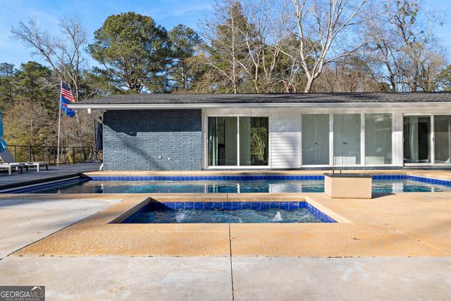 23 Magnolia Drive, Newnan, GA 30263