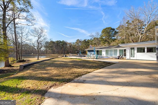 23 Magnolia Drive, Newnan, GA 30263