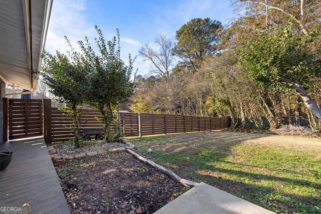 23 Magnolia Drive, Newnan, GA 30263