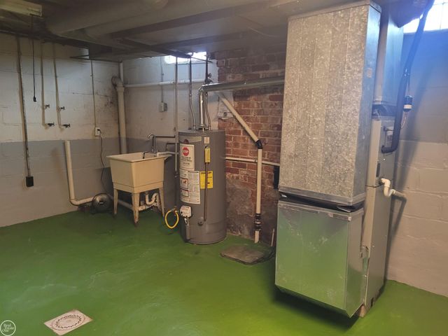 730 Jenkinson Street, Port Huron, MI 48060