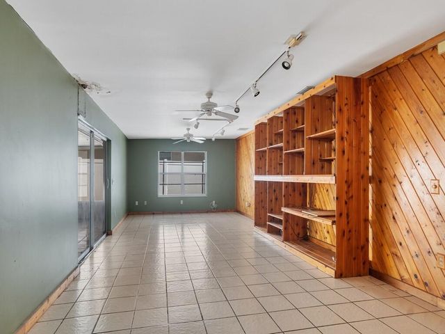 2309 NE 13th Court, Jensen Beach, FL 34957