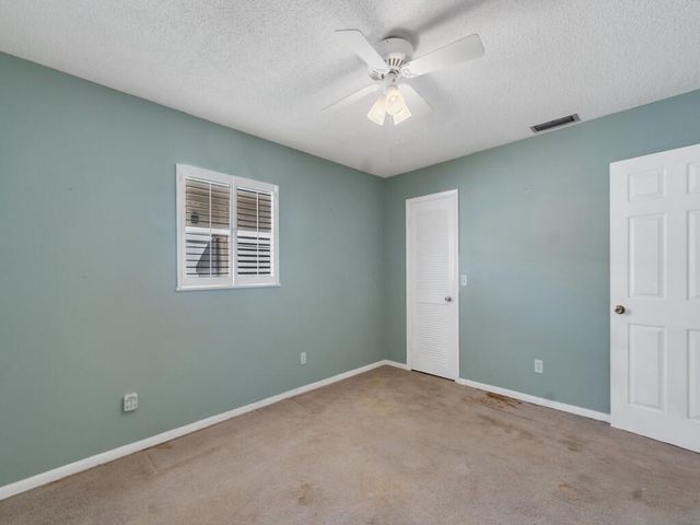 2309 NE 13th Court, Jensen Beach, FL 34957