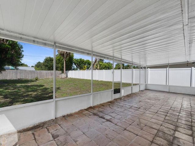 2309 NE 13th Court, Jensen Beach, FL 34957