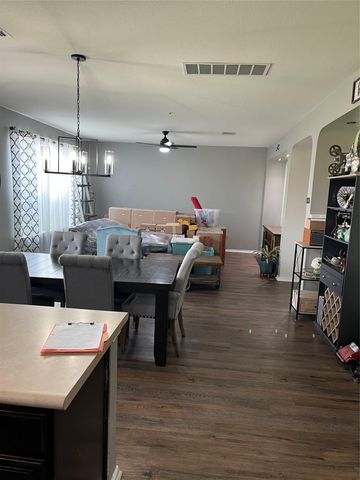 128 Carrington ST, Hutto, TX 78634