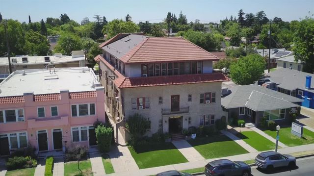 1561 N Van Ness Avenue, Fresno, CA 93728