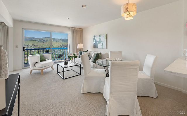 100 Thorndale Dr #454, San Rafael, CA 94903