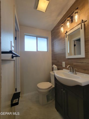 10173 BERMUDA Avenue, El Paso, TX 79925