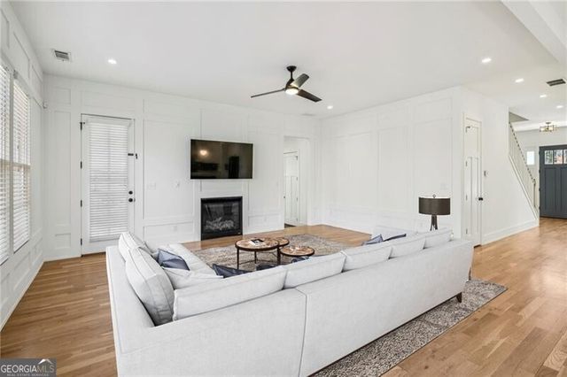 1062 Country Lane NE, Atlanta, GA 30324