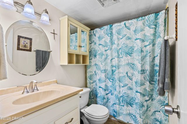 118 S Halifax Ave Apt 208, Daytona Beach, FL 32118