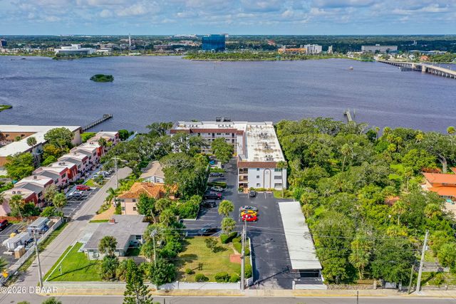 118 S Halifax Ave Apt 208, Daytona Beach, FL 32118